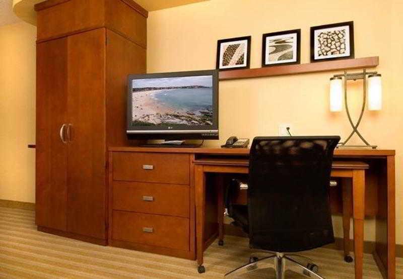 Courtyard By Marriott Atlanta Buford Mall Of Georgia Bagian luar foto